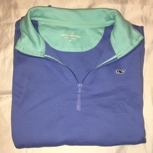 Vineyard Vines Quarter Zip Medium